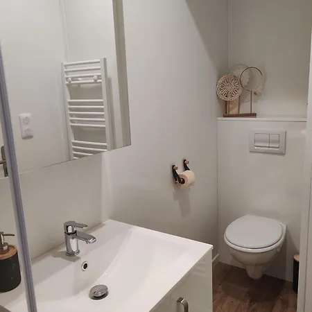 Rafale Proche Aeroport Nantes Atlantique