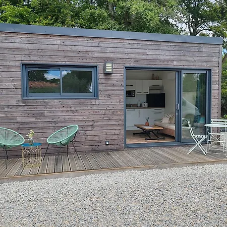 Proche Aeroport De Nantes Atlantique Guest house
