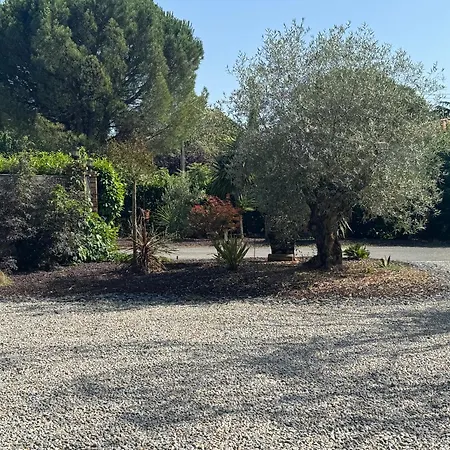 Proche Aéroport Nantes Atlantique 3* Saint-Aignan-Grand-Lieu
